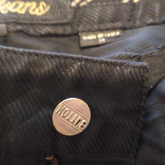 Ladies Guess Jeans - Picture 2 of 8